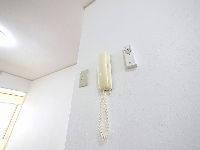 セキュリティ　インターホンです