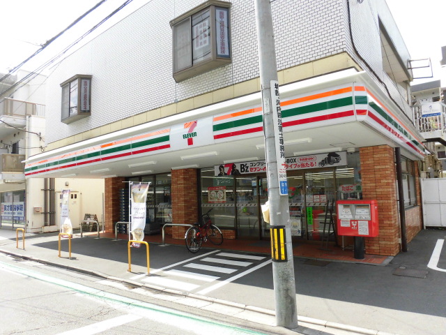 コンビニ　セブンイレブン柴崎駅北店（コンビニ）まで320m