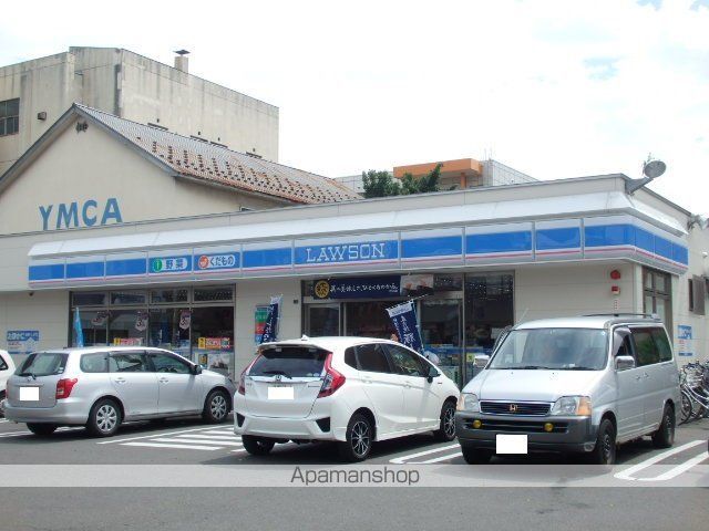 コンビニ　ローソン（コンビニ）まで118m