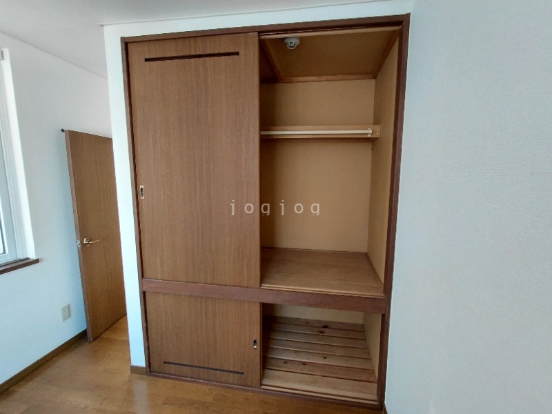 収納　収納が大きく、たくさんものが入ります。
