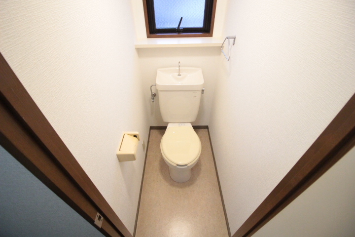 東神ビルのトイレ写真