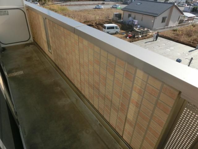 バルコニー　※別号室参考写真です