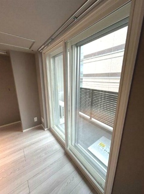 バルコニー　参考写真　同物件別部屋
