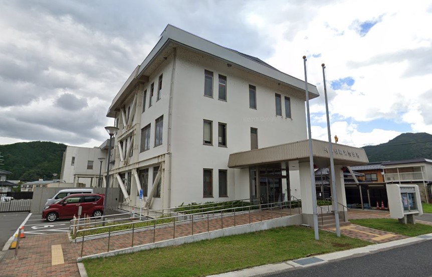 警察署・交番　南但馬警察署（警察署・交番）まで169m