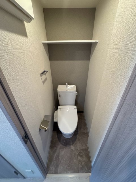 ファーストフィオーレ川西プリモのトイレ写真