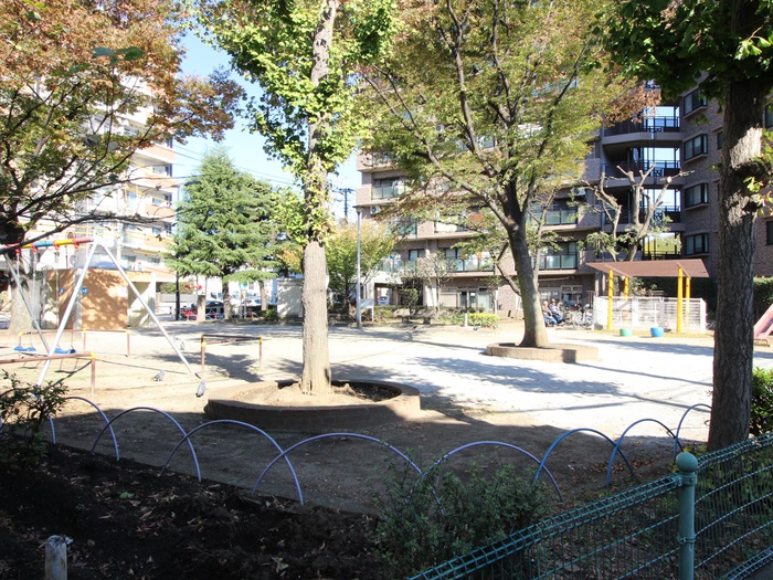 公園　けやき児童公園（公園）まで230m