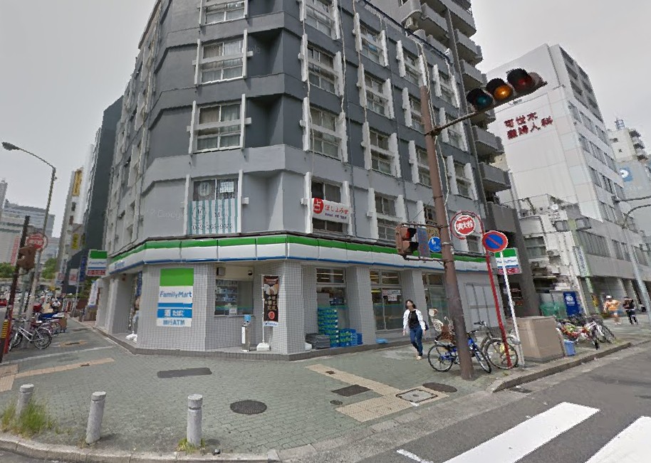 コンビニ　ファミリーマート 栄武平通店（コンビニ）まで50m