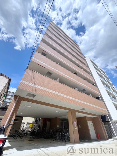 建物外観　スタイリッシュな建物です＾＾