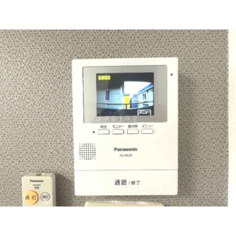 セキュリティ　モニター付きインターホンで来客確認も安心です！