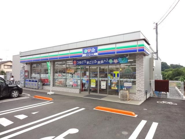 コンビニ　スリーエフ八王子宇津木町店（コンビニ）まで734m