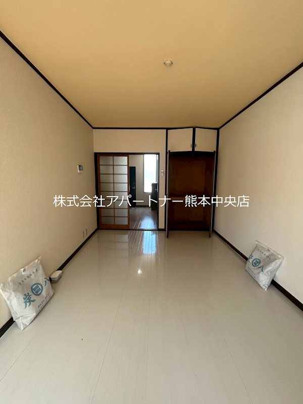 その他部屋・スペース　洋室７帖の広々タイプ。
