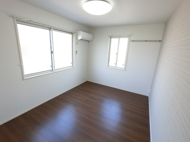 その他部屋・スペース　エアコンあります。