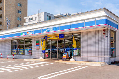 コンビニ　ローソン札幌本郷通七丁目店（コンビニ）まで165m
