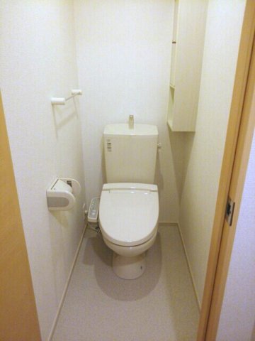 トイレ　トイレもきれいです