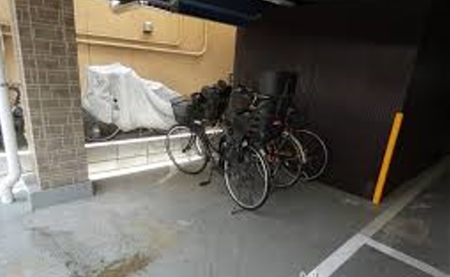 駐車場　駐輪場