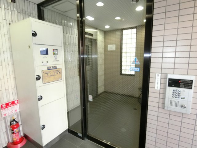 エントランス　グランドール神谷