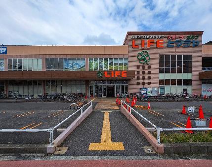 スーパー　ライフ奥戸店（スーパー）まで500m