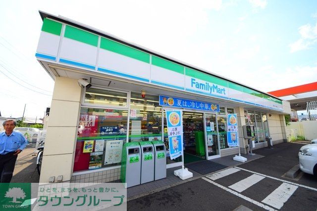 コンビニ　ファミリーマート泉かまくらみち店（コンビニ）まで380m