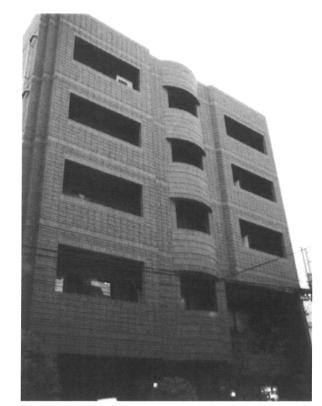 東急田園都市線 駒沢大学駅 徒歩10分 築35年
