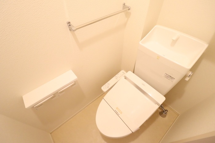 トイレ　図面と現状に相違がある場合には現状を優先