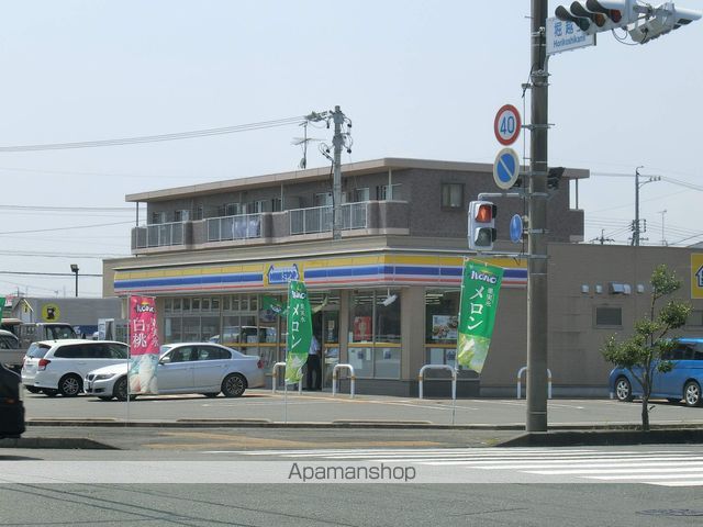 コンビニ　ミニストップ（コンビニ）まで147m
