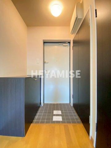 玄関　※同間取りの別のお部屋の画像です※