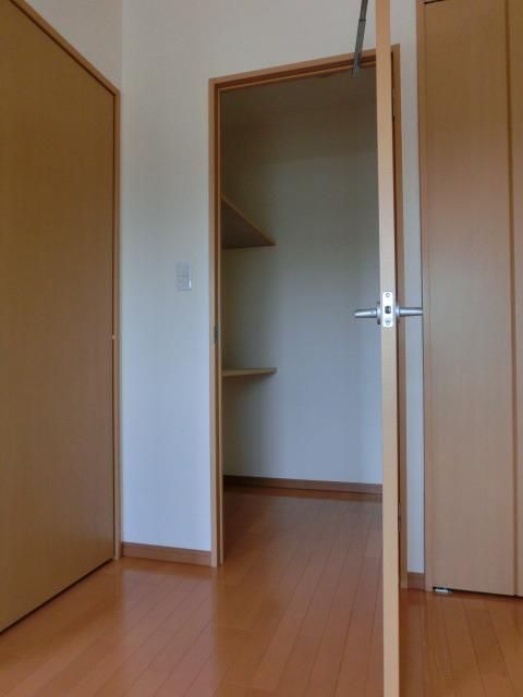 その他設備　嬉しいウォークインクローゼット