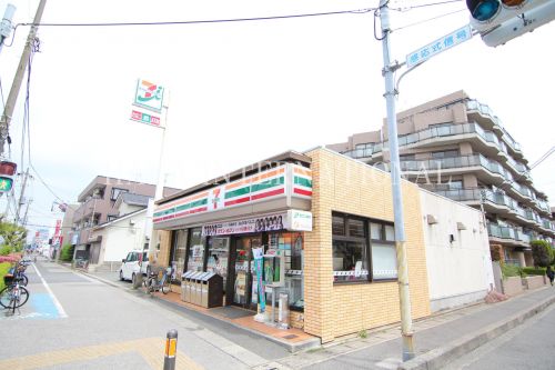 コンビニ　セブンイレブン 浦安富士見４丁目店（コンビニ）まで373m