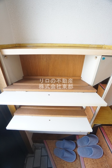 玄関　シューズボックス付☆いつでもスッキリ片付きますね！