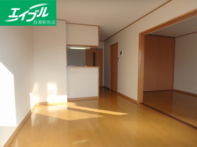 アルジェントシェソワの居間写真