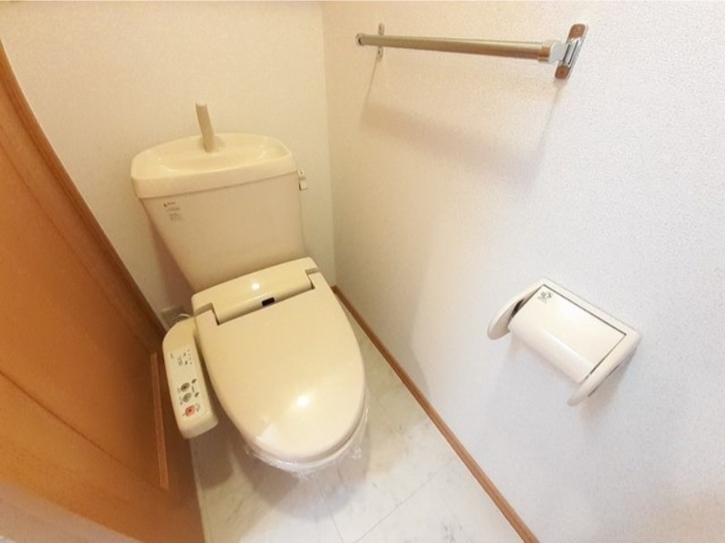 トイレ　図面と現状に相違がある場合には現状を優先
