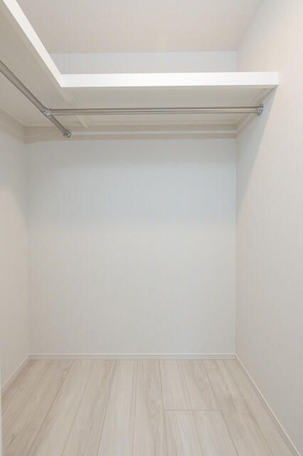 収納　写真は同タイプ住居です。