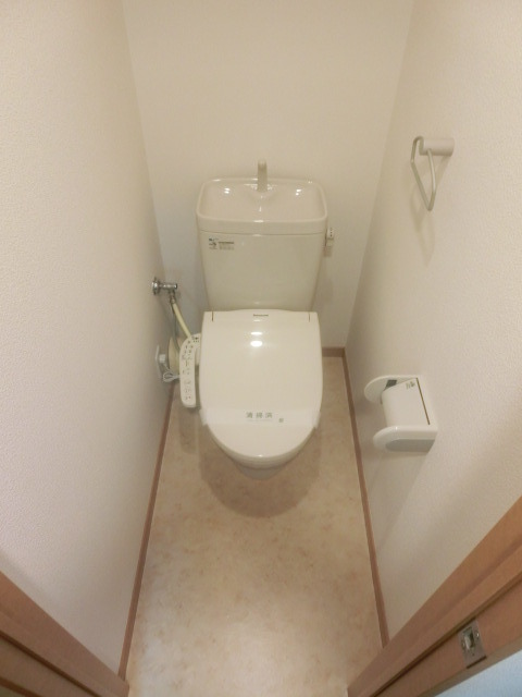トイレ　清潔感のあるトイレです。