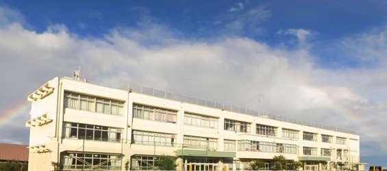 小学校　武蔵村山市立第九小学校（小学校）まで665m