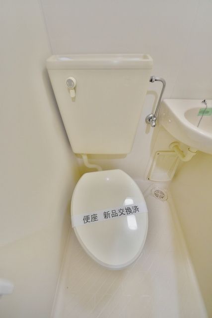トイレ　102号室参考写真