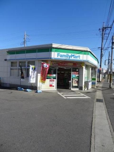 コンビニ　ファミリーマート宮前初山店（コンビニ）まで517m