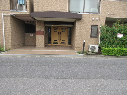 その他　エントランス