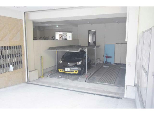 駐車場　駐車場