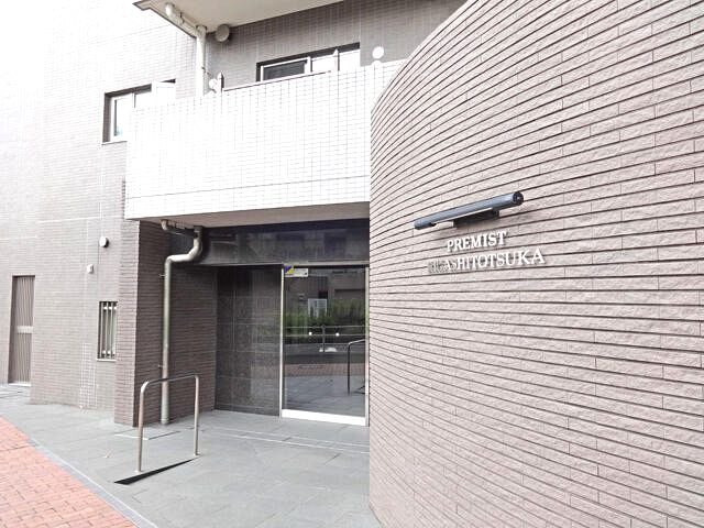 エントランス　分譲タイプです