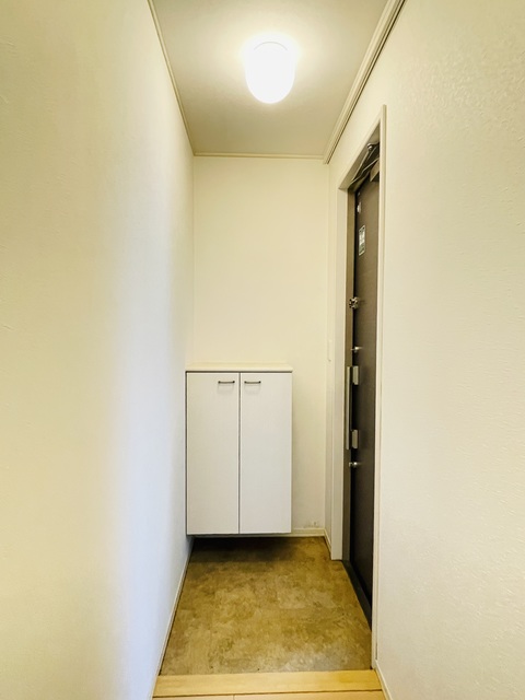 リバーシビックの玄関写真