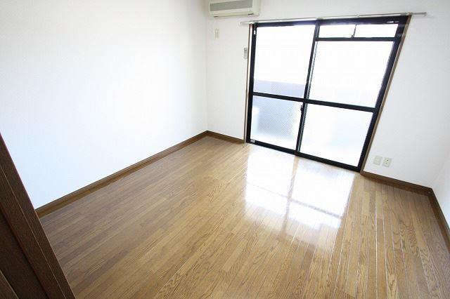 その他部屋・スペース　日も入ります。