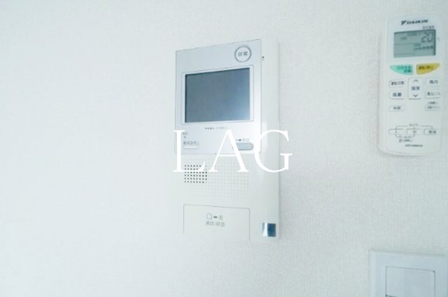 セキュリティ　モニター付きインターホンです。