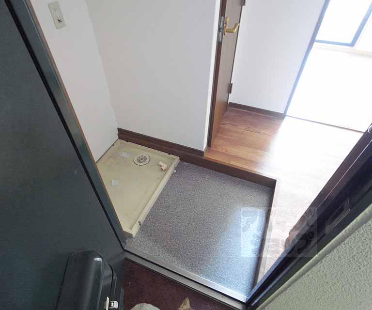玄関　玄関です。