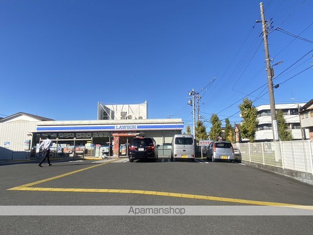 コンビニ　ローソン草加瀬崎４丁目店（コンビニ）まで483m