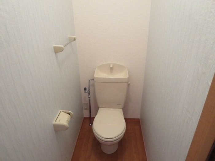 リトルマウント Bのトイレ写真