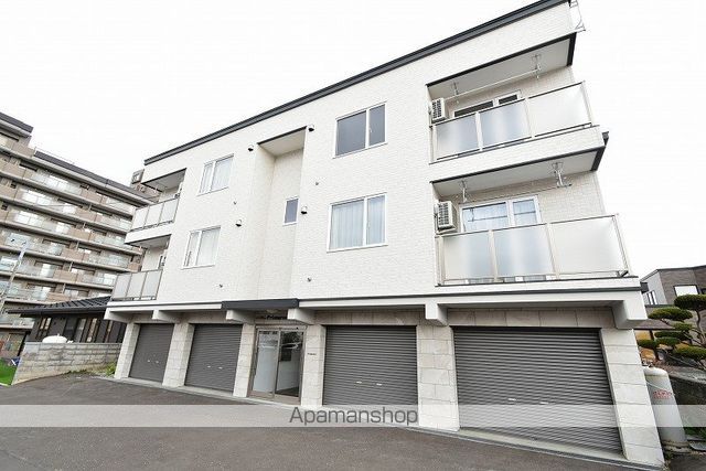 地下鉄東豊線 福住駅 徒歩11分 築4年