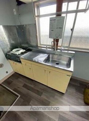 東武野田線 運河駅 徒歩6分 3階建 築43年のキッチン写真