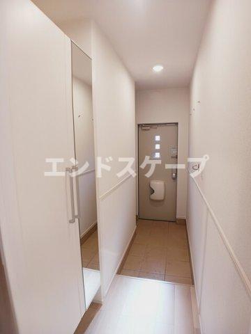 上毛電鉄 中央前橋駅 徒歩33分 2階建 築1年の玄関写真