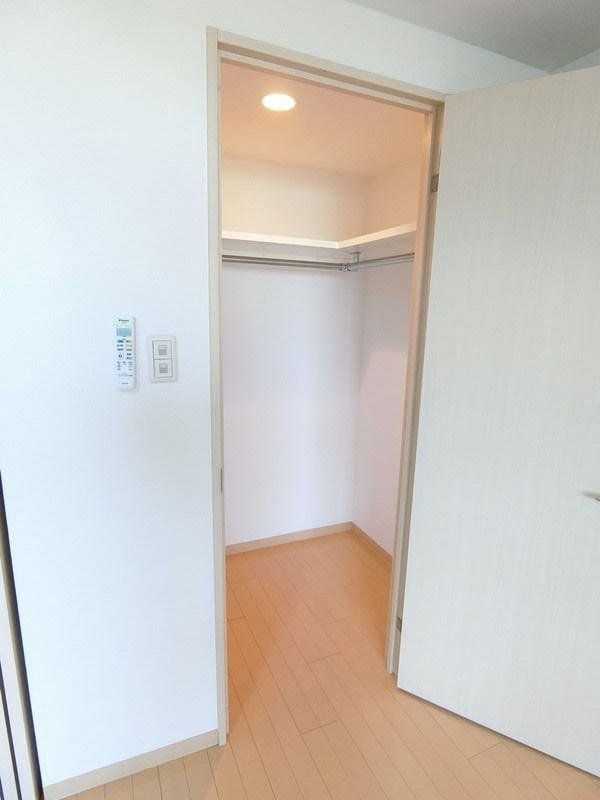 アーバンフラッツ青葉小田原の内装写真