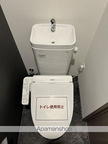 東京メトロ半蔵門線 水天宮前駅 徒歩9分 9階建 築3年のトイレ写真